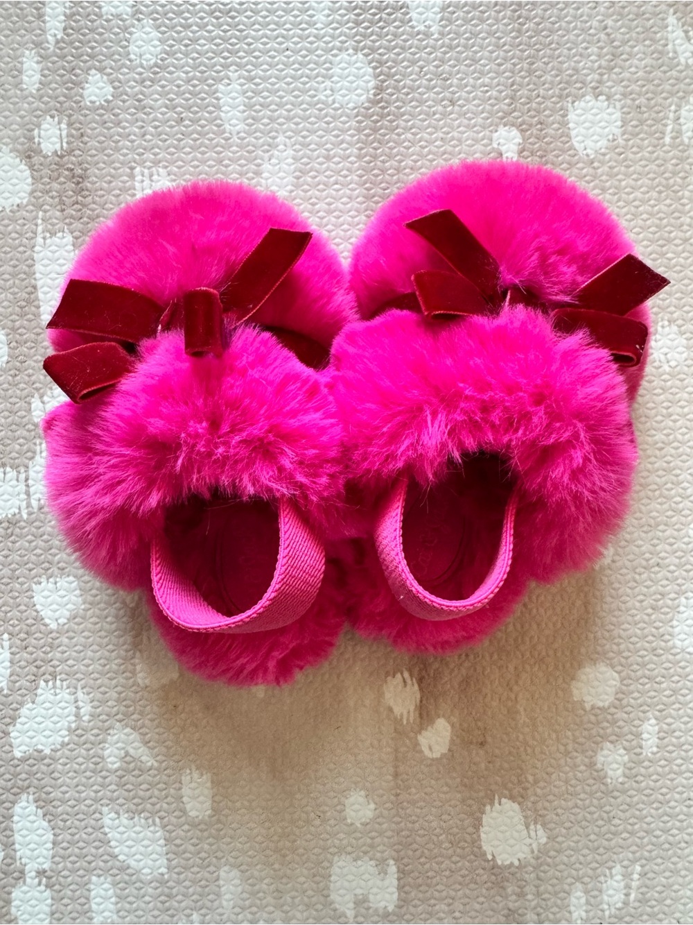Cat & Jack Fuzzy Pom-Pom Slippers - Hot Pink